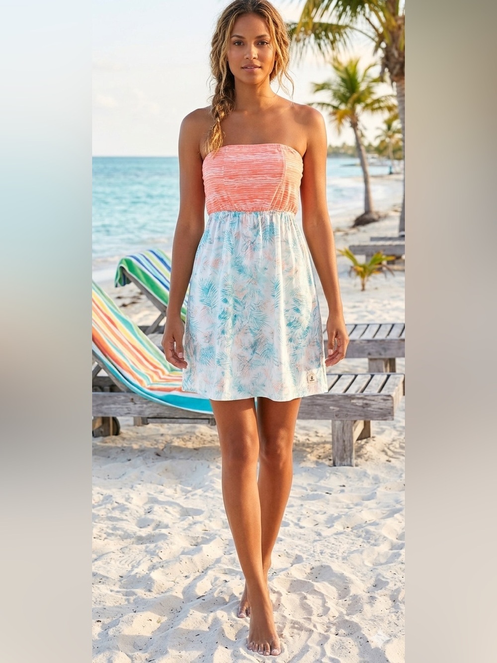 Lagaci Strapless Tropical Print Dress Medium